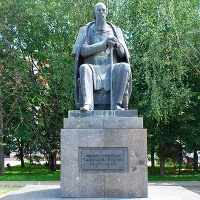 Тверь. Памятник М. Е. Салтыкову-Щедрину