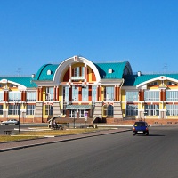 Бийск. Здание железнодорожного вокзала