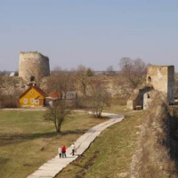 Изборская крепость, XIV век