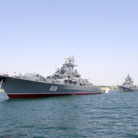 Севастополь. Военные корабли в Севастопольской бухте