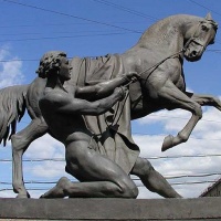 скульптура на Аничковом мосту