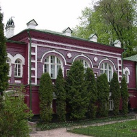 Свято-Успенский Псково-Печорский монастырь, территория