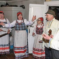 Деревня Рубчойла. Выступление фольклорного коллектива