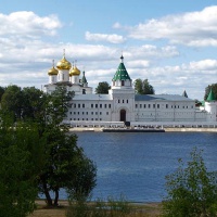 Кострома. Вид на Ипатьевский монастырь