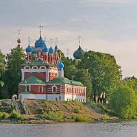Вид на Угличский Кремль с Волги 