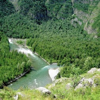 Слияние рек Чебдар и Башкаус
