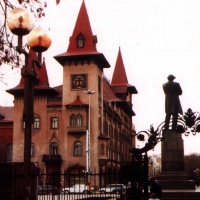 Круиз на теплоходе Октябрьская Революция по маршруту Саратов – Астрахань – Саратов. (ОкР206)