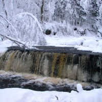 Водопады Прикши в Любытино