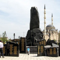 Грозный. Памятник сотрудникам МВД