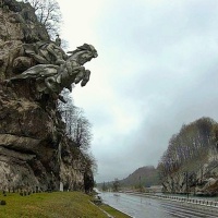 Владикавказ. Памятник Георгию Победоносцу