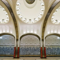 станция метро Маяковская