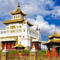 Элиста. Храм «Золотая обитель Будды Шакьямуни»1