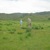 Ах-Тас («Белый камень») в хакасской степи