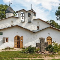Псков. Церковь Покрова и Рождества Богородицы от Пролома