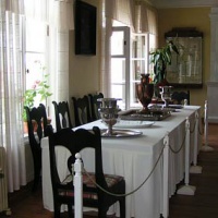 Тригорское. Интерьер столовой